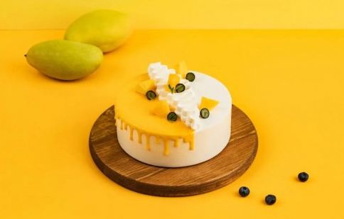 芒果季新品上线，幸福西饼这波很“黄”